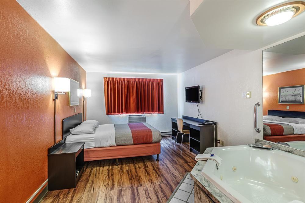 Motel 6-Wausau, Wi Exteriör bild